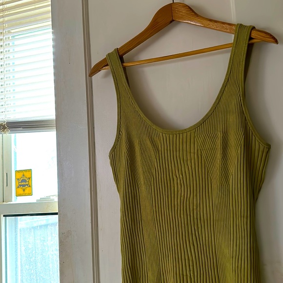 H & M Ruffled Dress - Picture 2 of 2